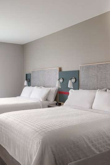 Hotel Avid Hotels Macon North photo 2