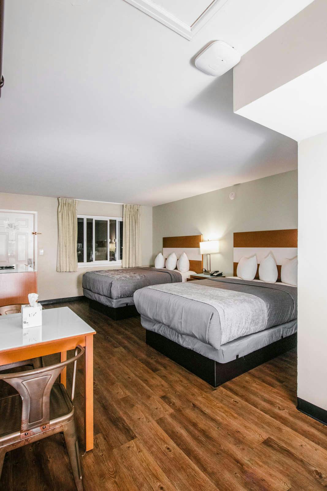 Hotel The Atwood Hotel photo 2