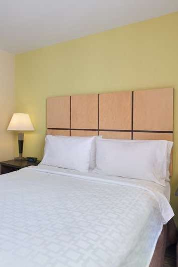Hotel Candlewood Suites New York City Times Square photo 1