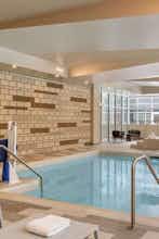 Hotel Staybridge Suites Rochester – Mayo Clinic Area photo 4