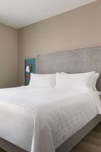 Hotel Avid Hotels Zeeland photo 1