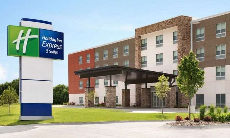 Holiday Inn Express Blair