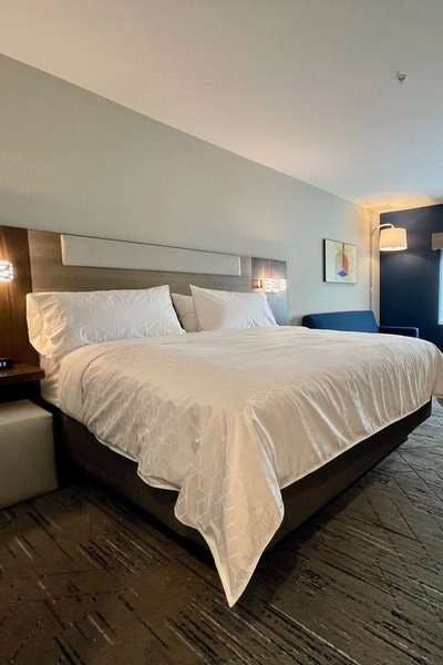 Hotel Holiday Inn Express & Suites Ft. Smith Airport photo 1