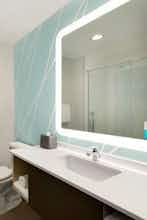 Hotel Avid Hotels Tulsa South Medical District photo 4