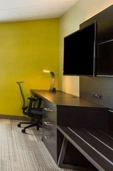 Hotel Holiday Inn Express Lorton photo 3