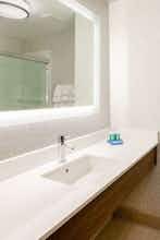Hotel Holiday Inn Express Jamaica Jfk Airtrain Nyc photo 4