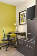 Hotel Holiday Inn Express Jamaica Jfk Airtrain Nyc photo 3