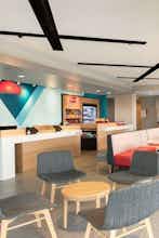 Hotel Avid Hotels Lancaster photo 5