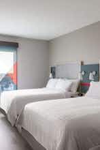 Hotel Avid Hotels Lancaster photo 2