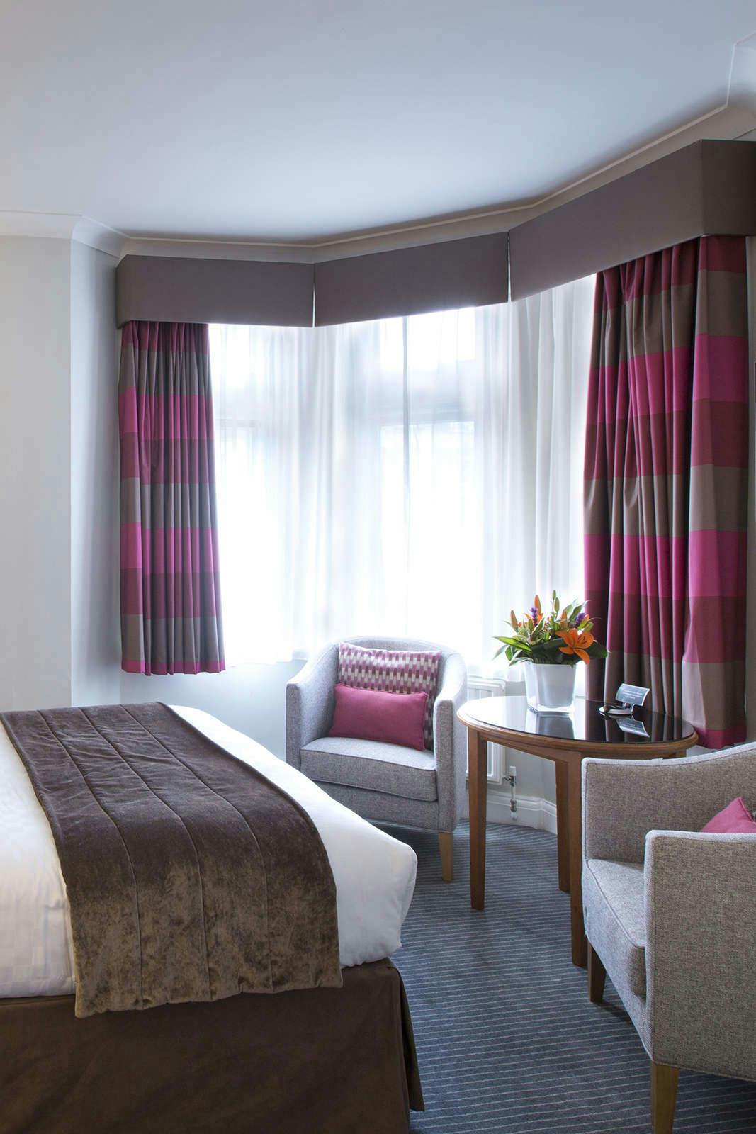 Hotel Thistle London Bloomsbury Park photo 2