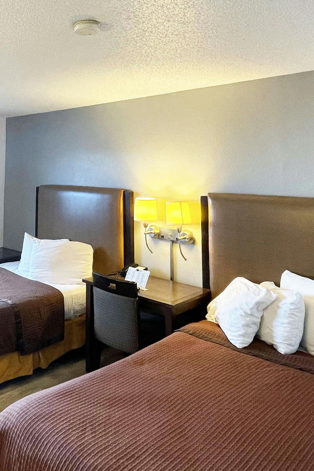 Hotel Magnuson Hotel Fort Wayne North photo 2