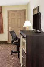 Hotel Baymont Inn and Suites Helen photo 3