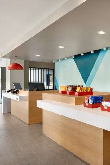 Hotel Avid Hotels Toronto Vaughan Southwest photo 5