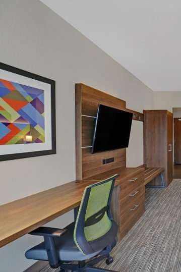 Hotel Candlewood Suites Kingston West photo 3