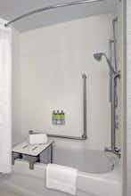 Hotel Candlewood Suites Kingston West photo 5