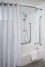 Hotel Staybridge Suites Niagara On The Lake photo 4