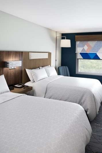 Hotel Holiday Inn Express & Suites Lumberton photo 2