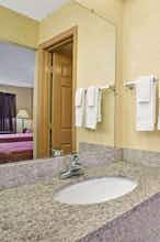 Hotel Travelodge Forest Park Atlanta photo 5