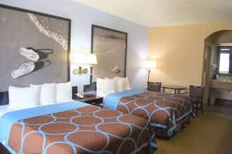 Hotel Super 8 Galveston TX photo 4