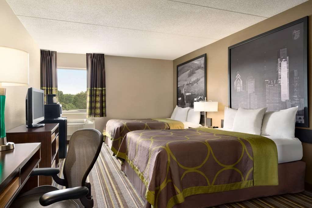 Hotel Super 8 Chambersburg I-81 photo 4