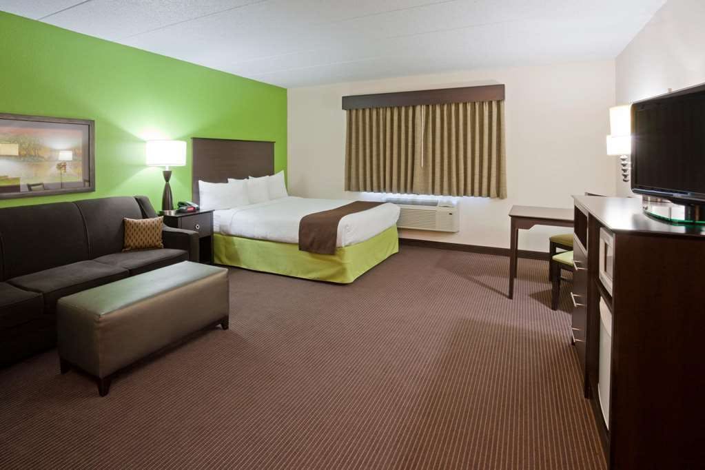 Hotel AmericInn Crookston U of M Crk photo 4