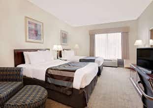 Hotel Wingate by Wyndham Destin photo 3