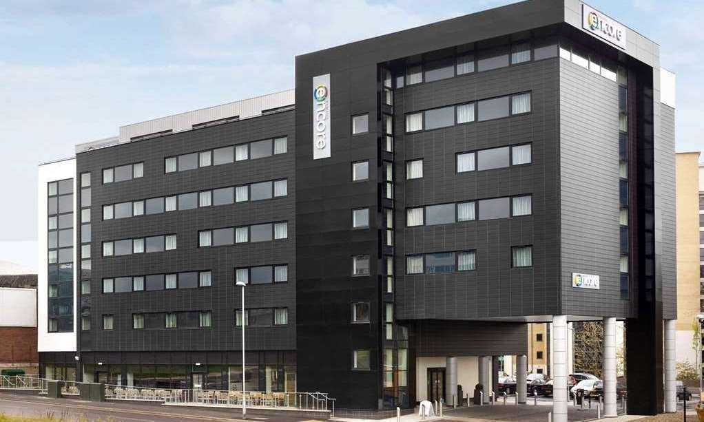 Ramada Encore by Wyndham Newcastle-Gateshead