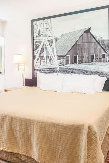 Hotel Super 8 by Wyndham Nebraska City photo 5