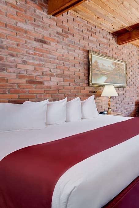Hotel Ramada 1000 Islands/Gananoque photo 1
