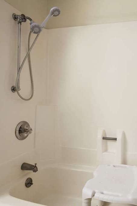 Hotel Super 8 Williston ND photo 5