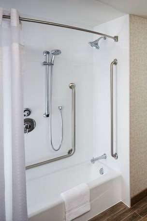 Hotel Holiday Inn Express Niagara On The Lake photo 4