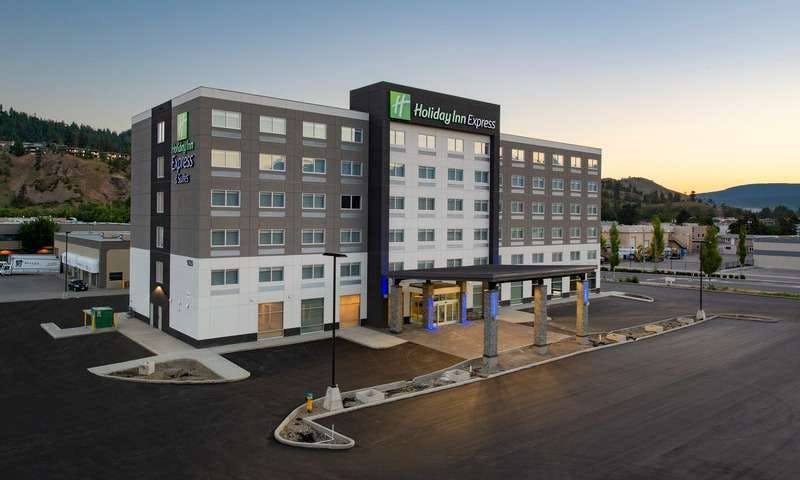 Holiday Inn Express & Suites Kelowna East
