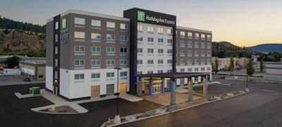 Holiday Inn Express & Suites Kelowna East