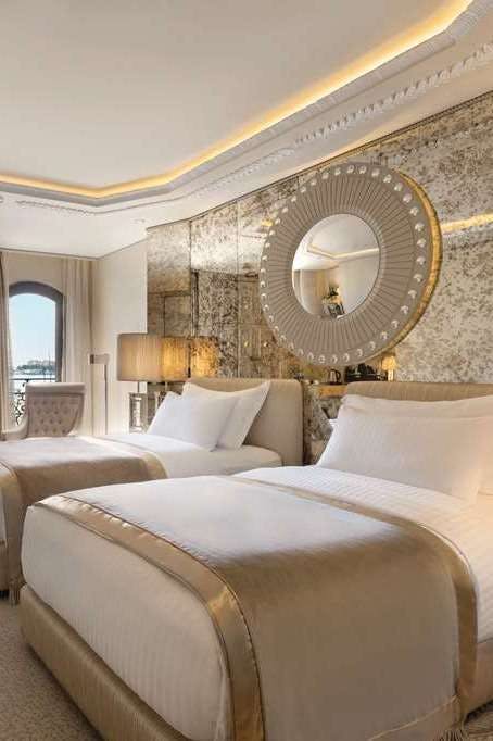 Hotel Wyndham Grand Istanbul Kalamis Marina Hotel photo 2