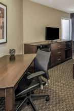 Hotel La Quinta Inn & Suites by Wyndham Anaheim photo 3