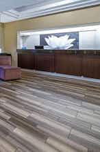 Hotel La Quinta Inn & Suites by Wyndham Anaheim photo 5