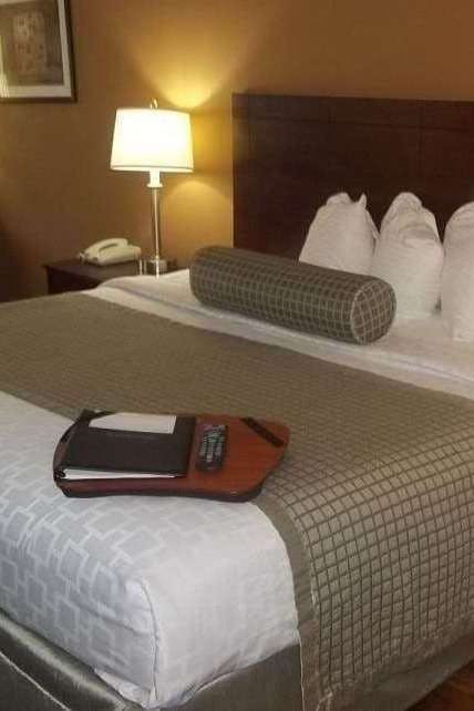 Hotel Baymont Delaware photo 1