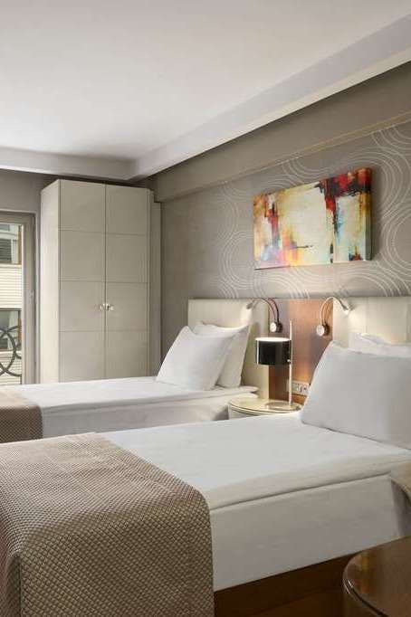 Hotel Ramada by Wyndham Istanbul Grand Bazaar photo 3