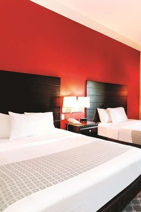 Hotel La Quinta by Wyndham PCB Coastal Palms photo 2