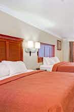 Hotel Super 8 by Wyndham Cypress Buena Park Area photo 4