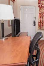 Hotel Travelodge by Wyndham Klamath Falls photo 2