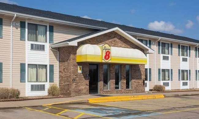 Super 8 by Wyndham El Dorado