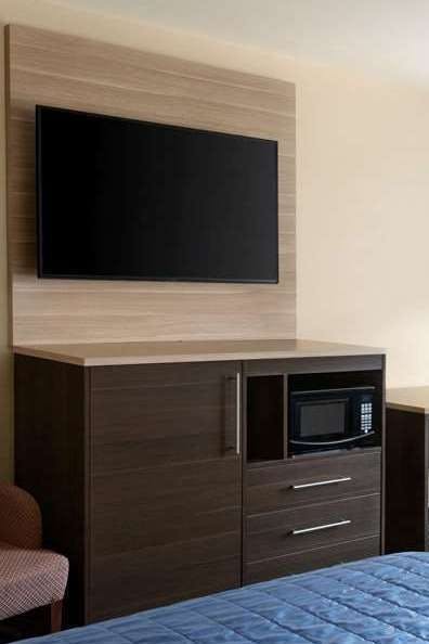 Hotel Baymont Ft. Leonard photo 4