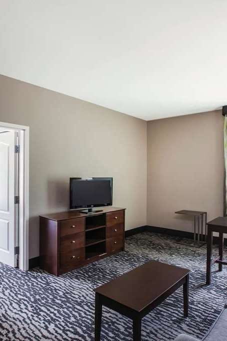 Hotel La Quinta Inn & Suites by Wyndham Baton Rouge Denham Springs photo 3