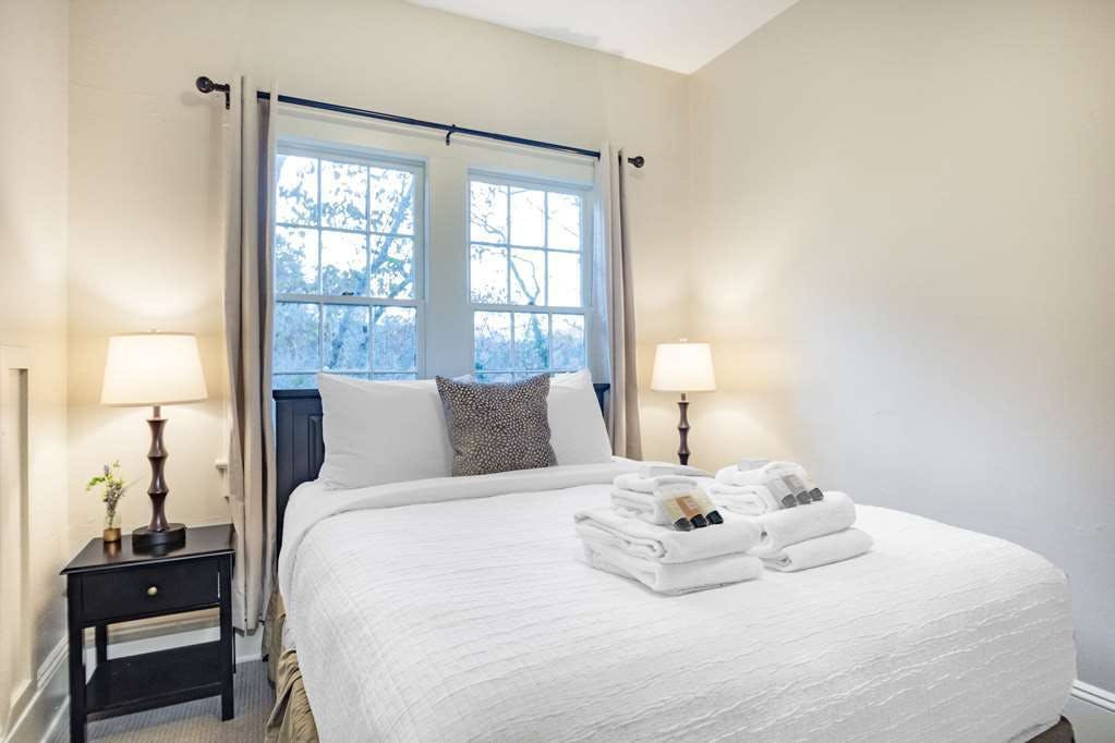 Hotel Natural Bridge Hotel, Trademark Collection by Wyndham photo 2