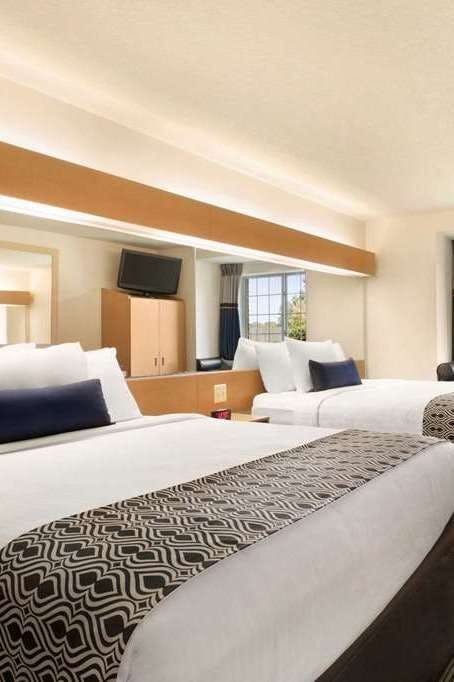 Hotel Microtel Culpeper photo 2