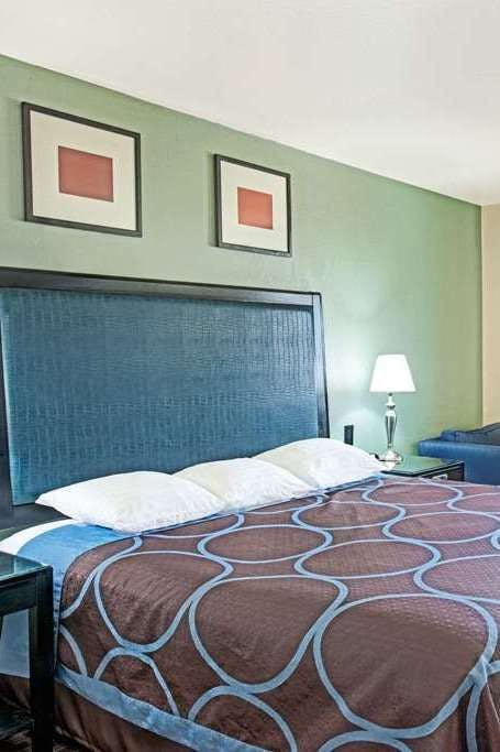 Hotel Super 8 by Wyndham Sacramento/Florin Rd photo 1