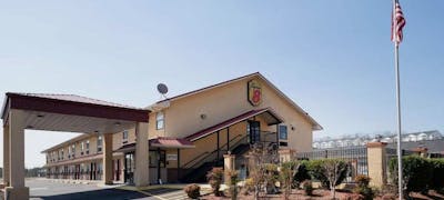 Super 8 Cleveland