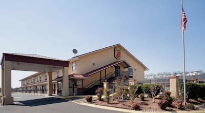 Super 8 by Wyndham Cleveland