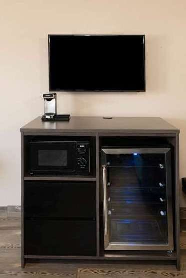 Hotel Super 8 by Wyndham Cleveland photo 5